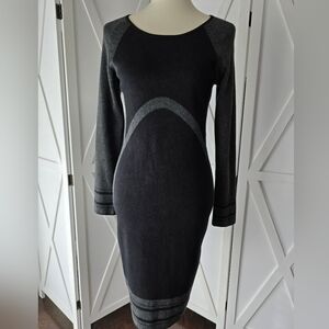 Max Studio Black and Gray Long-sleeve Midi Sweater Dress